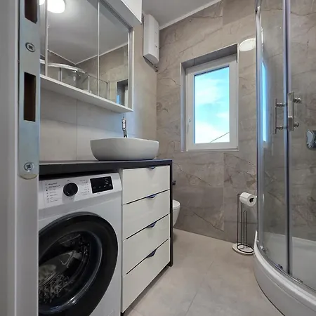 Apartament Aiz